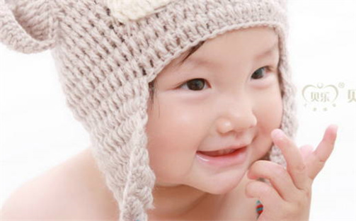 2025年12月出生董姓男孩 安康的优选名字