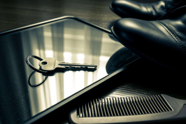 梦见钥匙、镜子、梳子、鞋子，预示着什么