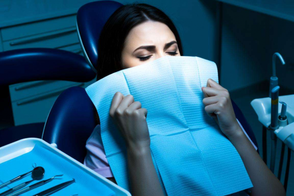 梦见拔牙是什么预兆？深度解析梦境背后隐藏的神秘含义