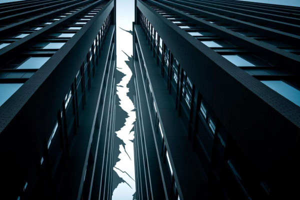 天斩煞：两栋高楼之间的缝隙，如刀劈，如何化解？