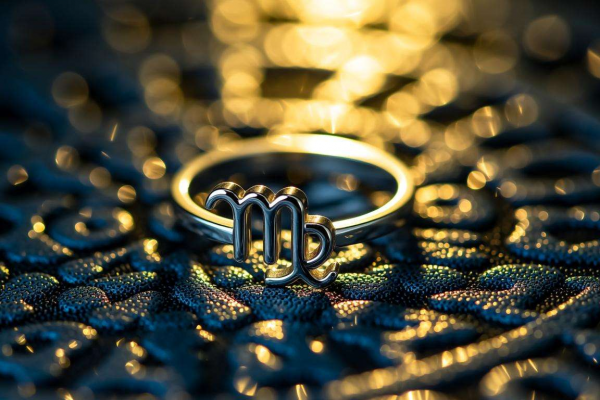 送处女座女戒指合适吗？这些要点你得知道